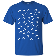 Load image into Gallery viewer, Black and White Minimalist Arrow Mountain Pattern T-Shirt - teecen.com